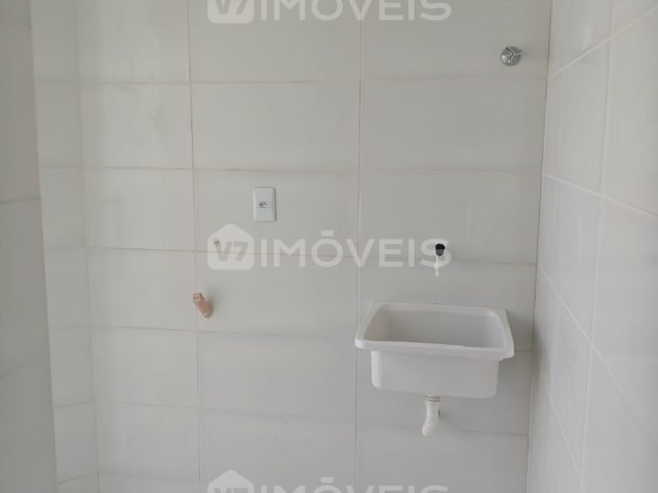 Apartamento no Residencial Vivenda 48 em Mangabeira II com 2 quartos e área externa