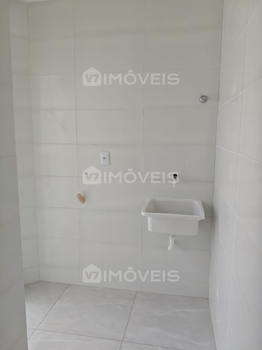 Apartamento no Residencial Vivenda 48 em Mangabeira II com 2 quartos e área externa