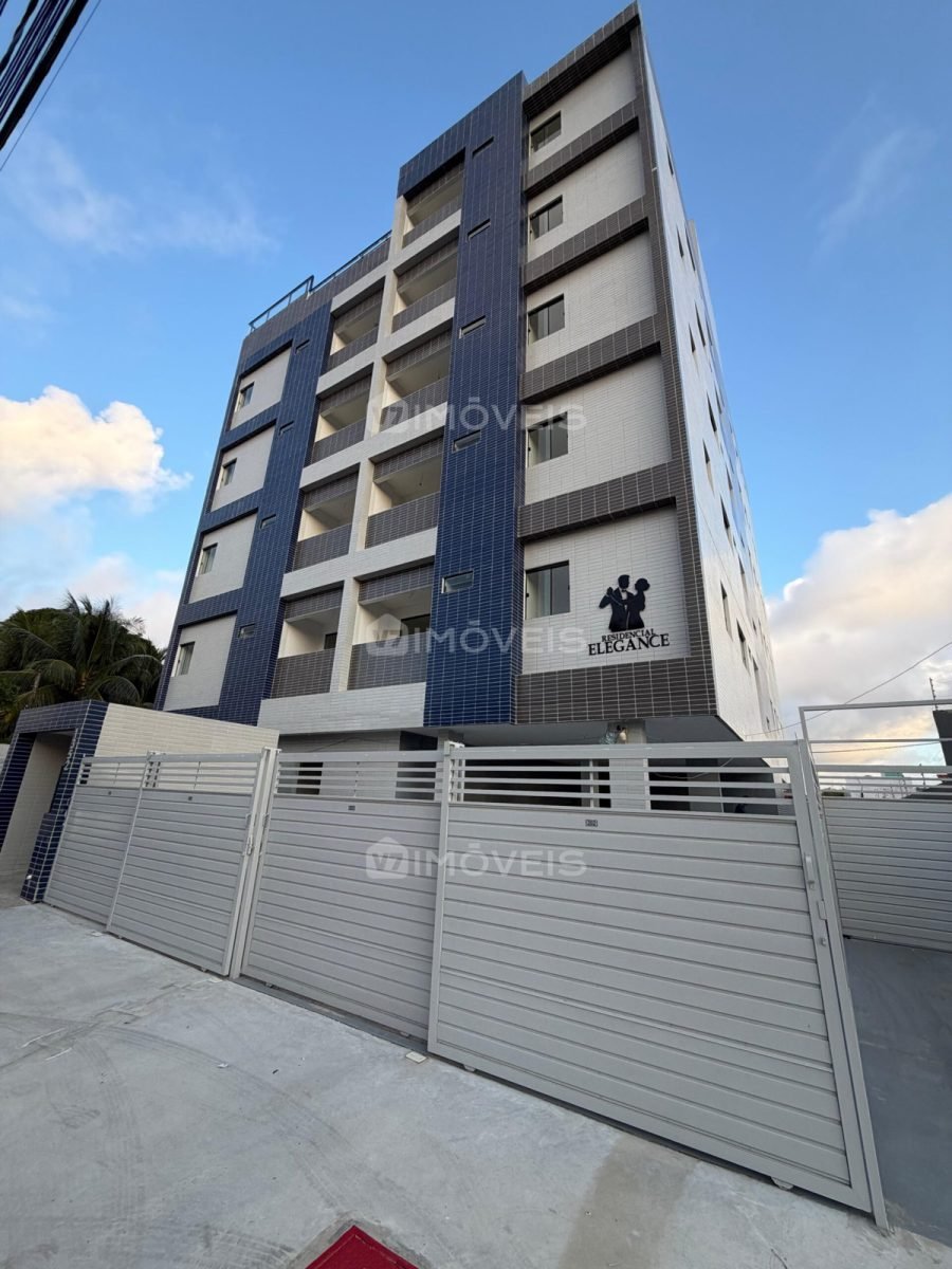 Apartamento nos Bancários em João Pessoa com 2 quartos, suíte e piscina